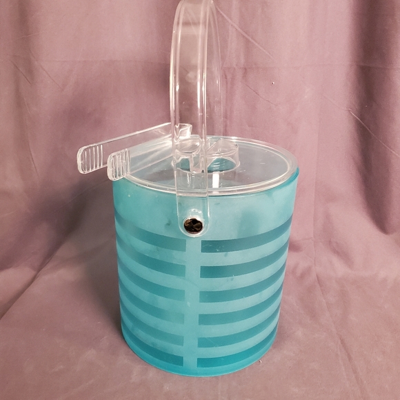 Frosted Plastic Acrylic Insulated Ice Bucket Lid Tongs & Inner Bucket - Picture 1 of 5